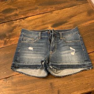 Cute distressed jean shorts! Like new!